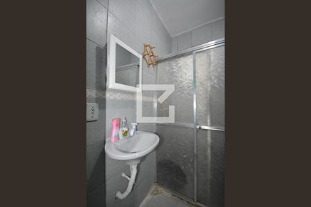 Banheiro Social de casa à venda com 1 quarto, 50m² em Irajá, Rio de Janeiro