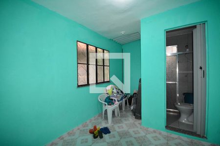 Sala / Quarto  de casa à venda com 1 quarto, 50m² em Irajá, Rio de Janeiro