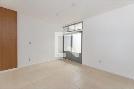 Suite de casa à venda com 4 quartos, 220m² em São Francisco, Niterói