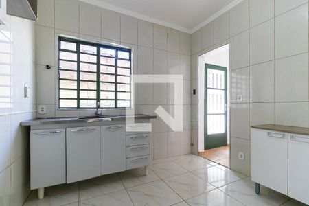 Casa para alugar com 70m², 2 quartos e 1 vaga Casa para alugar com 70m², 2 quartos e 1 vagaCozinha
