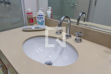 Apartamento à venda com 133m², 3 quartos e 2 vagasDetalhe do Banheiro da Suíte