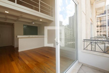 Apartamento à venda com 80m², 1 quarto e 2 vagas Apartamento à venda com 80m², 1 quarto e 2 vagasVaranda da sala