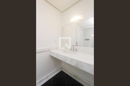 Apartamento à venda com 80m², 1 quarto e 2 vagas Apartamento à venda com 80m², 1 quarto e 2 vagasBanheiro suite