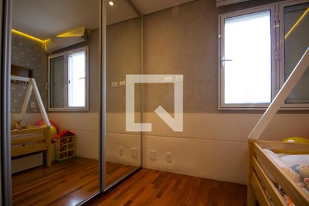 Apartamento à venda com 95m², 3 quartos e 2 vagasQuarto 2