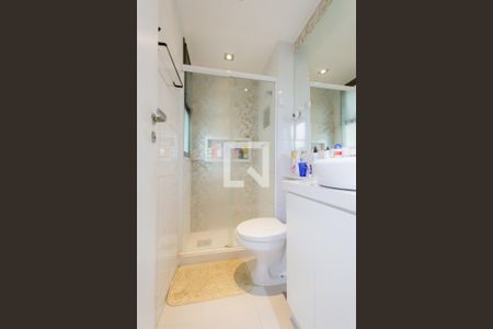 Apartamento para alugar com 88m², 3 quartos e 1 vaga Apartamento para alugar com 88m², 3 quartos e 1 vagaBanheiro da Suíte