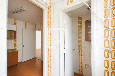 Apartamento à venda com 62m², 2 quartos e 1 vagaBanheiro de Serviço