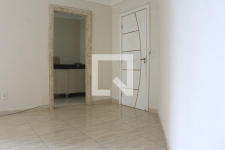 Sala de apartamento para alugar com 2 quartos, 55m² em Parque Sao Vicente, São Vicente