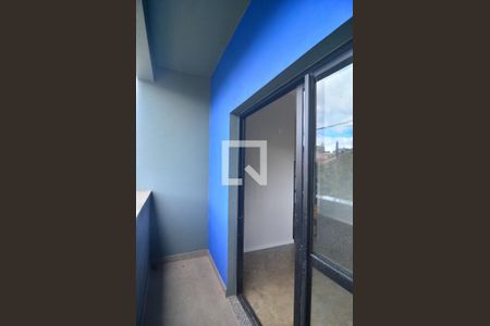 varanda de kitnet/studio para alugar com 1 quarto, 30m² em Marechal Rondon, Canoas