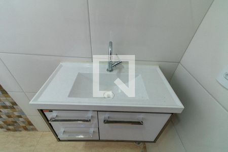 Casa de condomínio para alugar com 40m², 1 quarto e sem vagaBanheiro