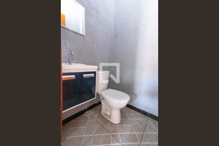 Casa de condomínio para alugar com 80m², 2 quartos e sem vagaLavabo