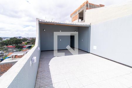 Casa de condomínio para alugar com 80m², 2 quartos e sem vagaTerraço