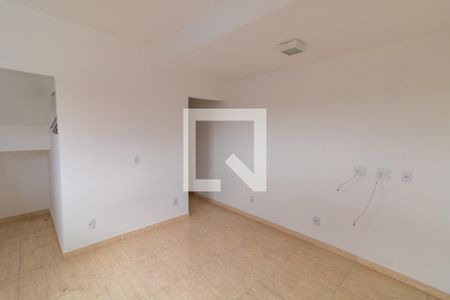 Sala/Cozinha de casa para alugar com 2 quartos, 80m² em Cangaíba, São Paulo