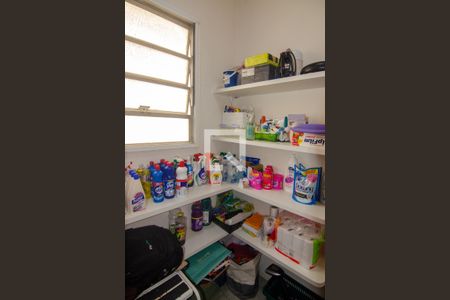 Apartamento à venda com 170m², 4 quartos e 1 vagaDispensa