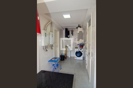 Apartamento à venda com 170m², 4 quartos e 1 vagaÁrea de Serviço