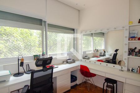Apartamento à venda com 170m², 4 quartos e 1 vagaQuarto 4 | Escritório