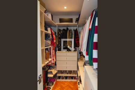 Apartamento à venda com 170m², 4 quartos e 1 vagaQuarto 4 | Closet