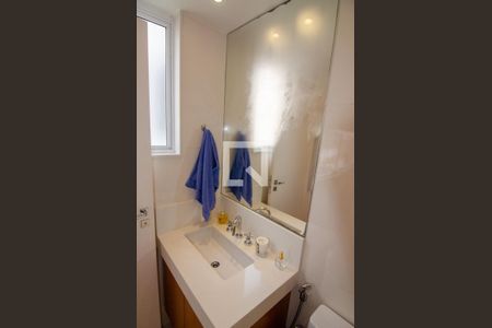 Apartamento à venda com 170m², 4 quartos e 1 vagaBanheiro do Quarto 1