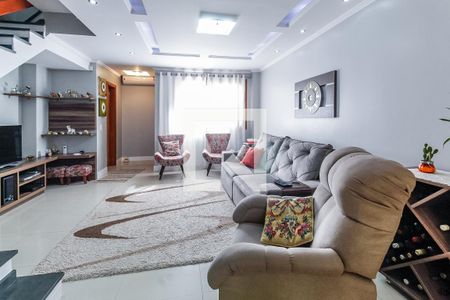 Casa à venda com 3 quartos, 225m² em Jardim Itu, Porto Alegre