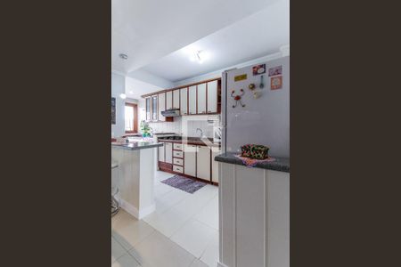 Cozinha de casa à venda com 3 quartos, 225m² em Jardim Itu, Porto Alegre