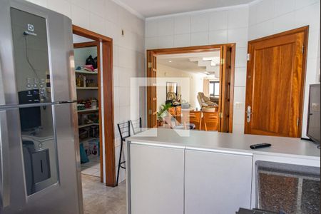 Casa à venda com 420m², 4 quartos e 7 vagasCozinha