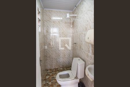 Casa à venda com 420m², 4 quartos e 7 vagasBanheiro/piscina