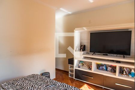 Casa à venda com 420m², 4 quartos e 7 vagasSuíte