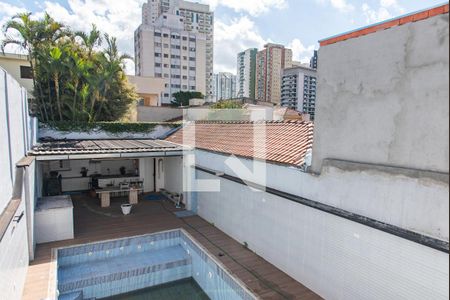 Casa à venda com 420m², 4 quartos e 7 vagasVaranda da suíte