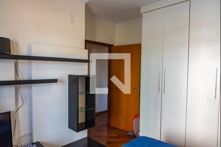 Casa à venda com 420m², 4 quartos e 7 vagasQuarto 2