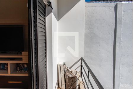 Casa à venda com 420m², 4 quartos e 7 vagasVaranda da suíte