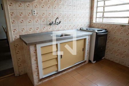 Casa à venda com 250m², 4 quartos e 4 vagasCozinha