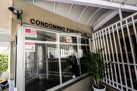 Apartamento para alugar com 54m², 2 quartos e 1 vagaFachada e portaria