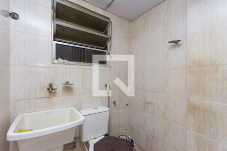 Banheiro de apartamento para alugar com 1 quarto, 40m² em Centro, Niterói