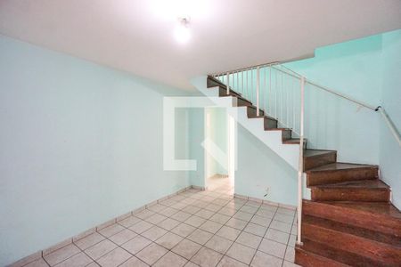 Sala de casa para alugar com 2 quartos, 90m² em Vila Carrao, São Paulo