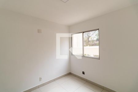 Sala de apartamento para alugar com 3 quartos, 80m² em Jardim Peri Peri, São Paulo