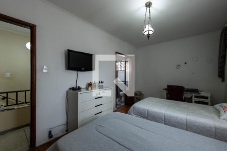 Casa à venda com 385m², 3 quartos e 3 vagassuíte 2