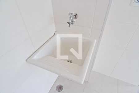 Apartamento para alugar com 32m², 2 quartos e sem vaga Apartamento para alugar com 32m², 2 quartos e sem vagaÁrea de Serviço