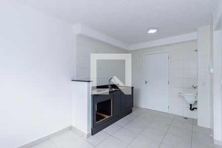 Sala / Cozinha Americana de apartamento para alugar com 2 quartos, 32m² em Piqueri, São Paulo