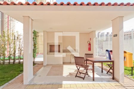 Apartamento para alugar com 32m², 2 quartos e sem vaga Apartamento para alugar com 32m², 2 quartos e sem vagaÁrea comum - Churrasqueira