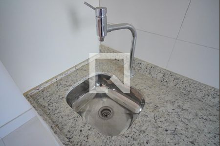 Apartamento para alugar com 57m², 2 quartos e 1 vagaCozinha - Torneira