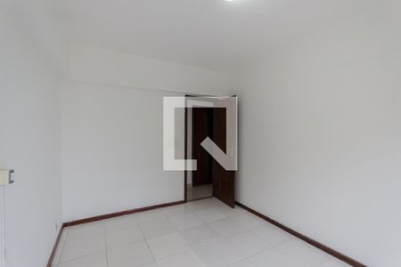 Quarto 1 de apartamento para alugar com 3 quartos, 203m² em Freguesia de Jacarepaguá, Rio de Janeiro