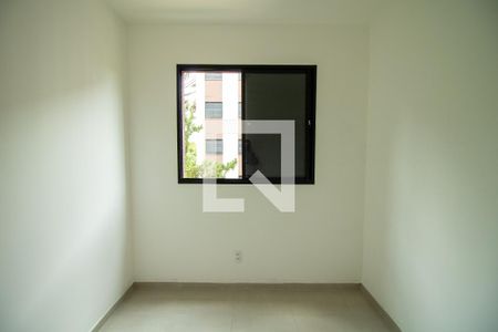 Quarto 1 de apartamento para alugar com 2 quartos, 47m² em Jardim Pioneira, Cotia