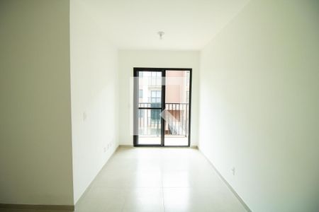 Sala de apartamento para alugar com 2 quartos, 47m² em Jardim Pioneira, Cotia