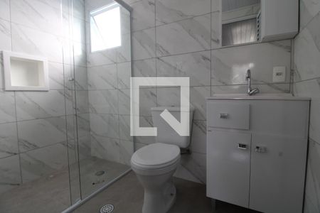 Banheiro de casa para alugar com 1 quarto, 80m² em Vila Joaniza, São Paulo