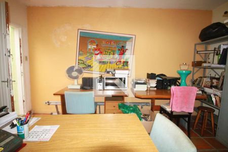 Casa à venda com 201m², 3 quartos e 3 vagasquarto de serviço