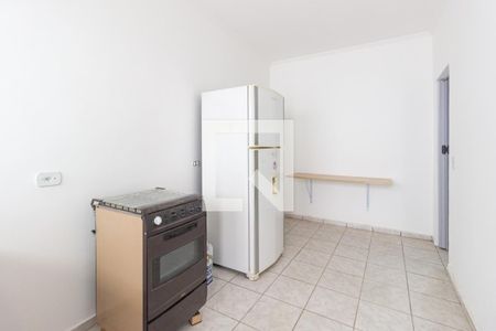 Cozinha de kitnet/studio para alugar com 1 quarto, 25m² em Jardim Bonfiglioli, São Paulo