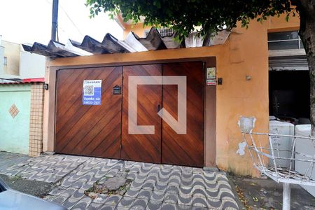 Fachada de casa à venda com 3 quartos, 300m² em Jardim Santo Alberto, Santo André