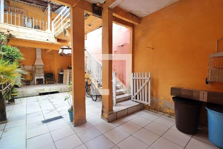 Quintal de casa à venda com 3 quartos, 300m² em Jardim Santo Alberto, Santo André