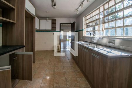Casa à venda com 370m², 4 quartos e 3 vagasCozinha