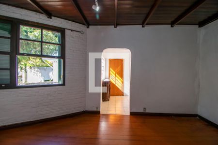 Casa à venda com 370m², 4 quartos e 3 vagasQuarto 2