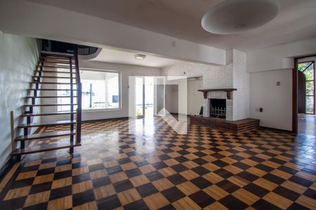 Sala de casa à venda com 4 quartos, 370m² em Tristeza, Porto Alegre